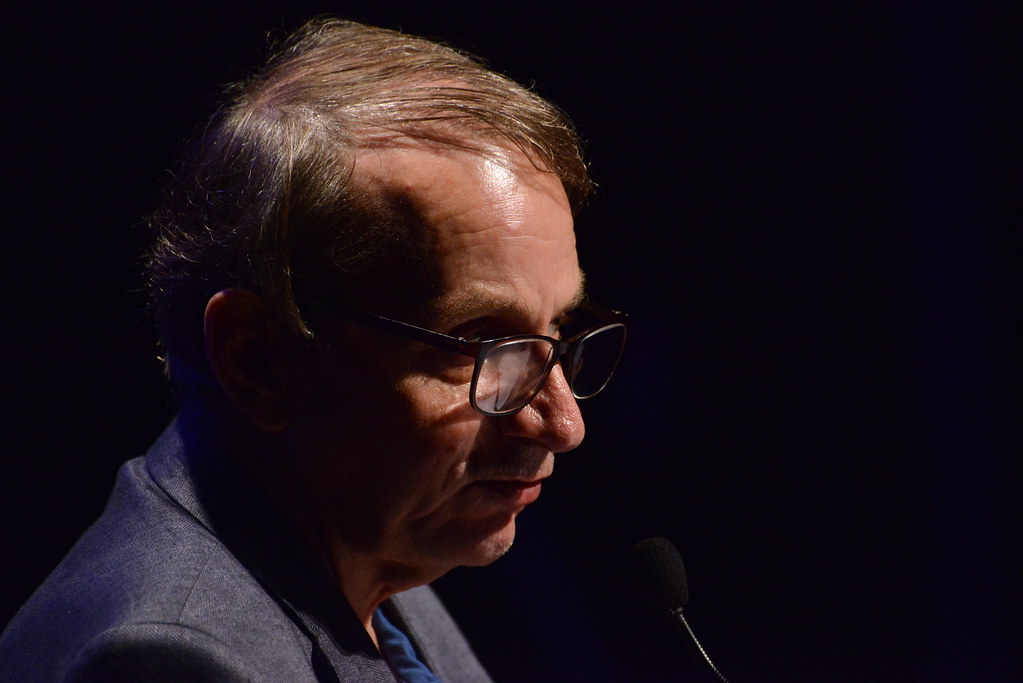 30260043293_c73f07cd05_b